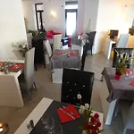 Hotel-restaurant Du Port Hotel Mèze