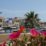 Hotel Hotel-restaurant Du Port Mèze