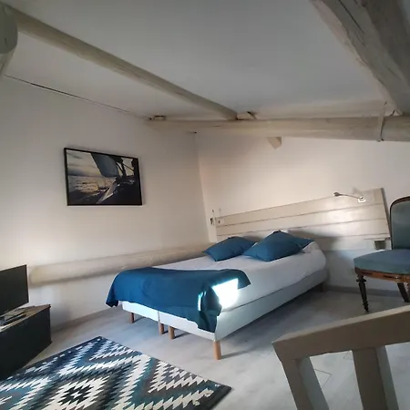 מלון Hotel-restaurant Du Port