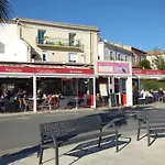 Hotel-restaurant Du Port מלון Mèze