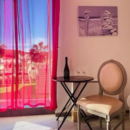 酒店 Hotel-restaurant Du Port 3*