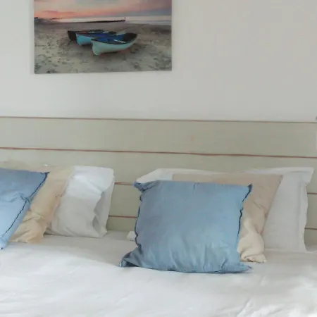 Hotel-restaurant Du Port Hotell Mèze