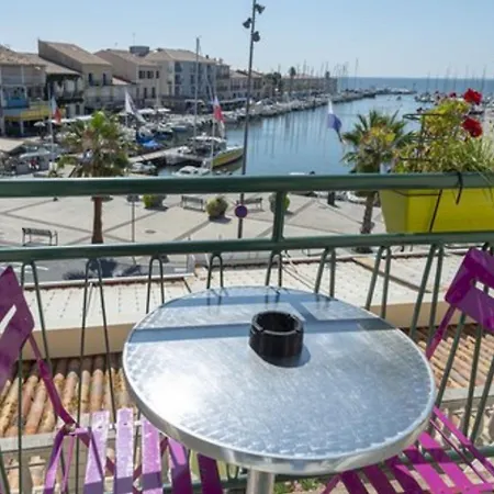 מלון Hotel-restaurant Du Port 3*