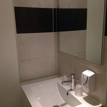 Hotel-restaurant Du Port Hotell 3*