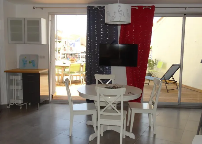 ホテル Hotel-restaurant Du Port 3*