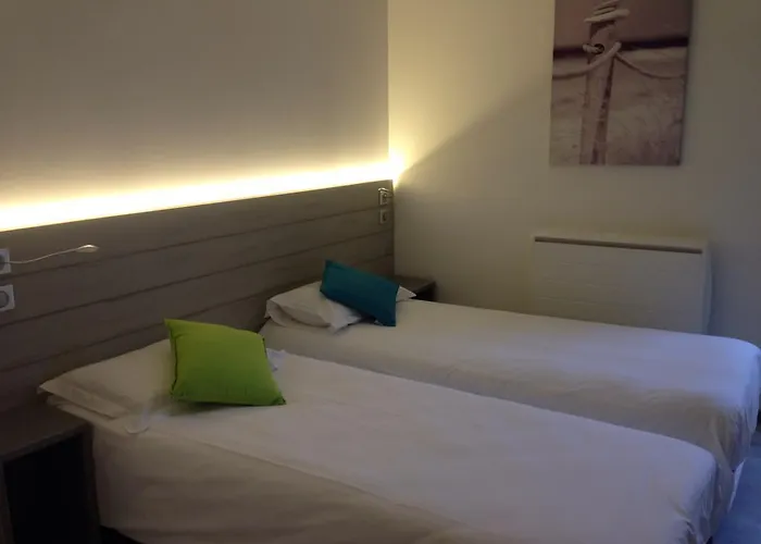 ホテル Hotel-restaurant Du Port